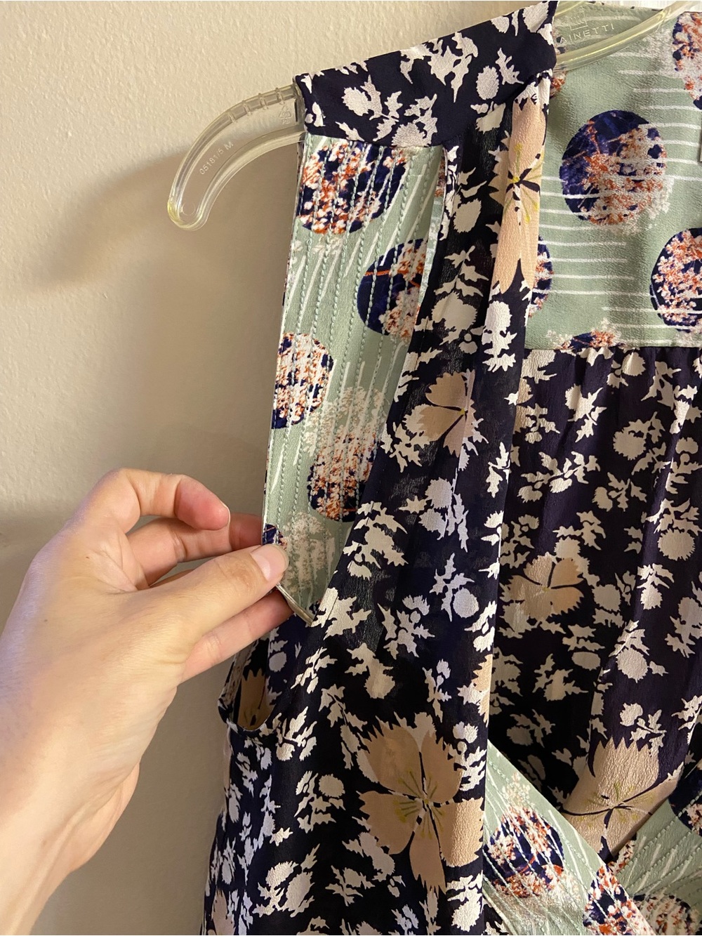 HD in Paris Anthropologie Floral Sleeveless Wrap Top Blouse Multi Silk Sz 8 - Picture 5 of 7